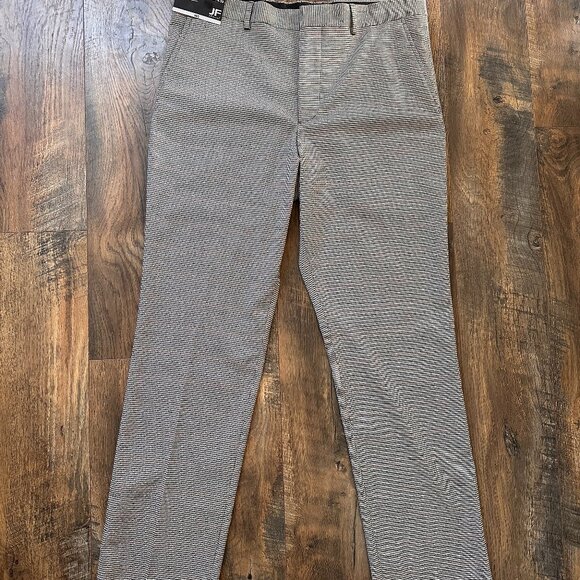 NWT J. Ferrar Men's Black and Gray Plaid Patterned Pants - Picture 1 of 7